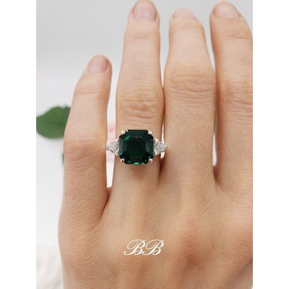 8mm-10mm Lab Hydrothermal Dark Green Emerald, Asscher Cut, Three Stone Engagement Wedding Statement Ring, 925 Silver or Gold,