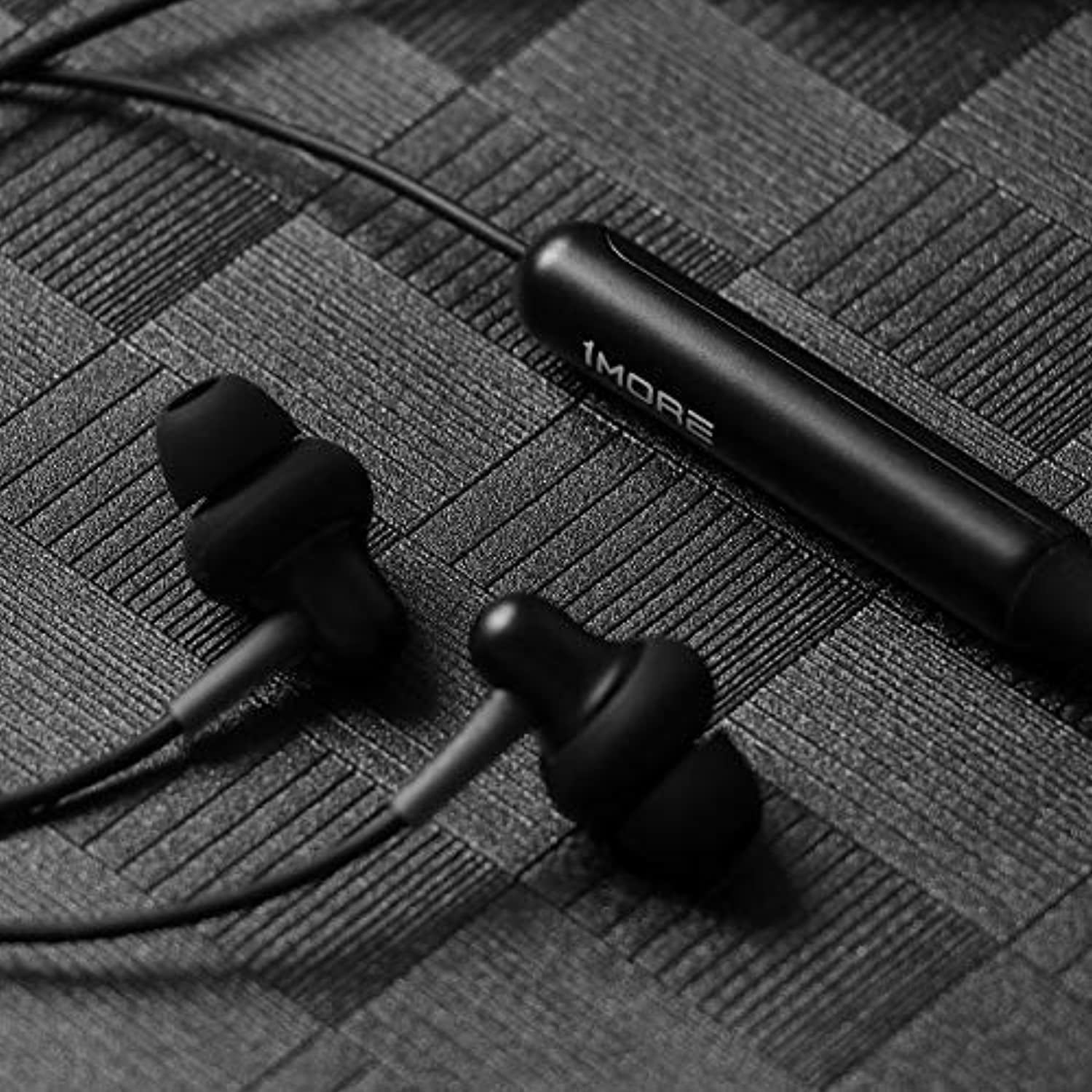 1More E1024BT-BK Stylish Dual-Dynamic Driver Bluetooth In-Ear Midnight  Black | Walmart Canada