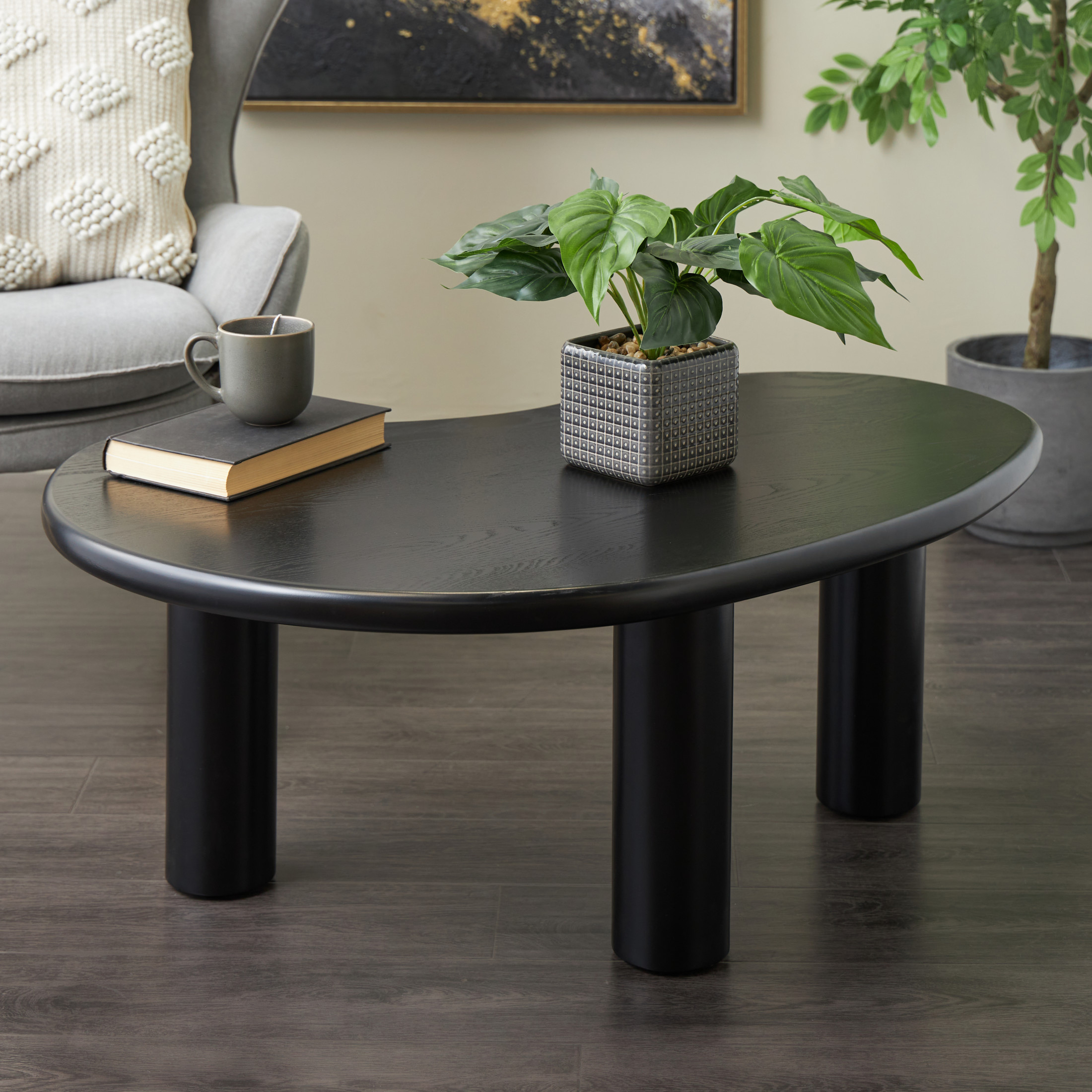 DecMode 40" x 16" Black Wood Heart Inspired Coffee Table with 3 Legs, 1-Piece