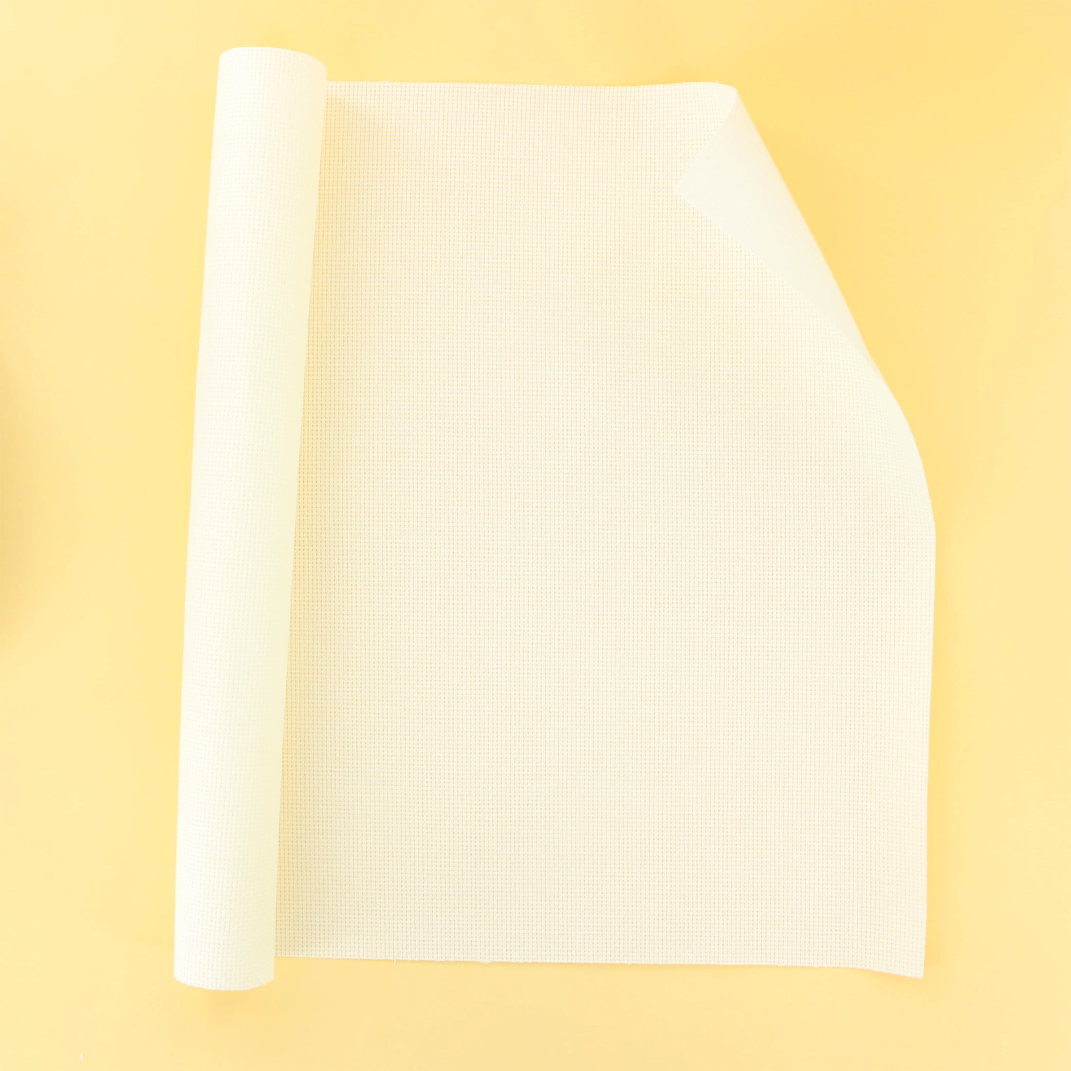 DMC Charles Craft Aida 14 fils 15"x18" – Antique White Fabric, 15" x 18" (38.1 x 45.7cm)