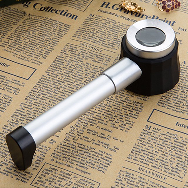 Lupa de lectura iluminada con 3 LED, 3 aumentos y 45 aumentos, ligera y de alta claridad, ideal para lectura, inspección, aficiones, relojería, monedas y joyería.