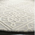thumbnail image 3 of SAFAVIEH Cambridge Mirko Geometric Wool Area Rug, Light Gray/Ivory, 6' x 6' Round, 3 of 8