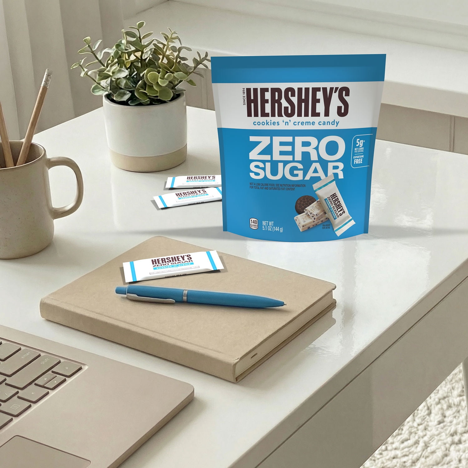 Hershey's Zero Sugar Cookies 'n' Creme Candy Bag, 5.1 oz