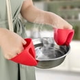 thumbnail image 2 of Elastic Gloves Late Gloves 100 Kitchen Gloves Medium Household Solid Color Silicone Hand Clips Microwave Scalding Gloves Protective Gloves Silicone Gloves Heat Insulation Gloves, 2 of 4