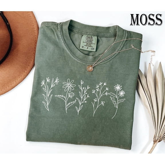 Wildflower Comfort Colors T-Shirt – Floral Botanical Nature Tee – Cottagecore Aesthetic Gift for Women