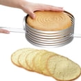 thumbnail image 1 of Herramientas de corte de molde para rebanar pasteles de mousse de círculo de acero inoxidable con anillo ajustable Adepaton CKCHPVCGG, 1 of 6
