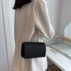 thumbnail image 1 of Bolsa de noche pequeño con diamantes de imitación para mujer Cartera Ehuebsd de diseñador de lujo con cadena brillante con solapa para verano 2022, 1 of 9