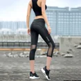 thumbnail image 3 of Ropa de entrenamiento, mallas deportivas elásticas de cintura alta para Mujer, pantalones de Yoga para Mujer, pantalones Capri de secado rápido para correr, pantalones cortos ajustados para Fitness, 3 of 5