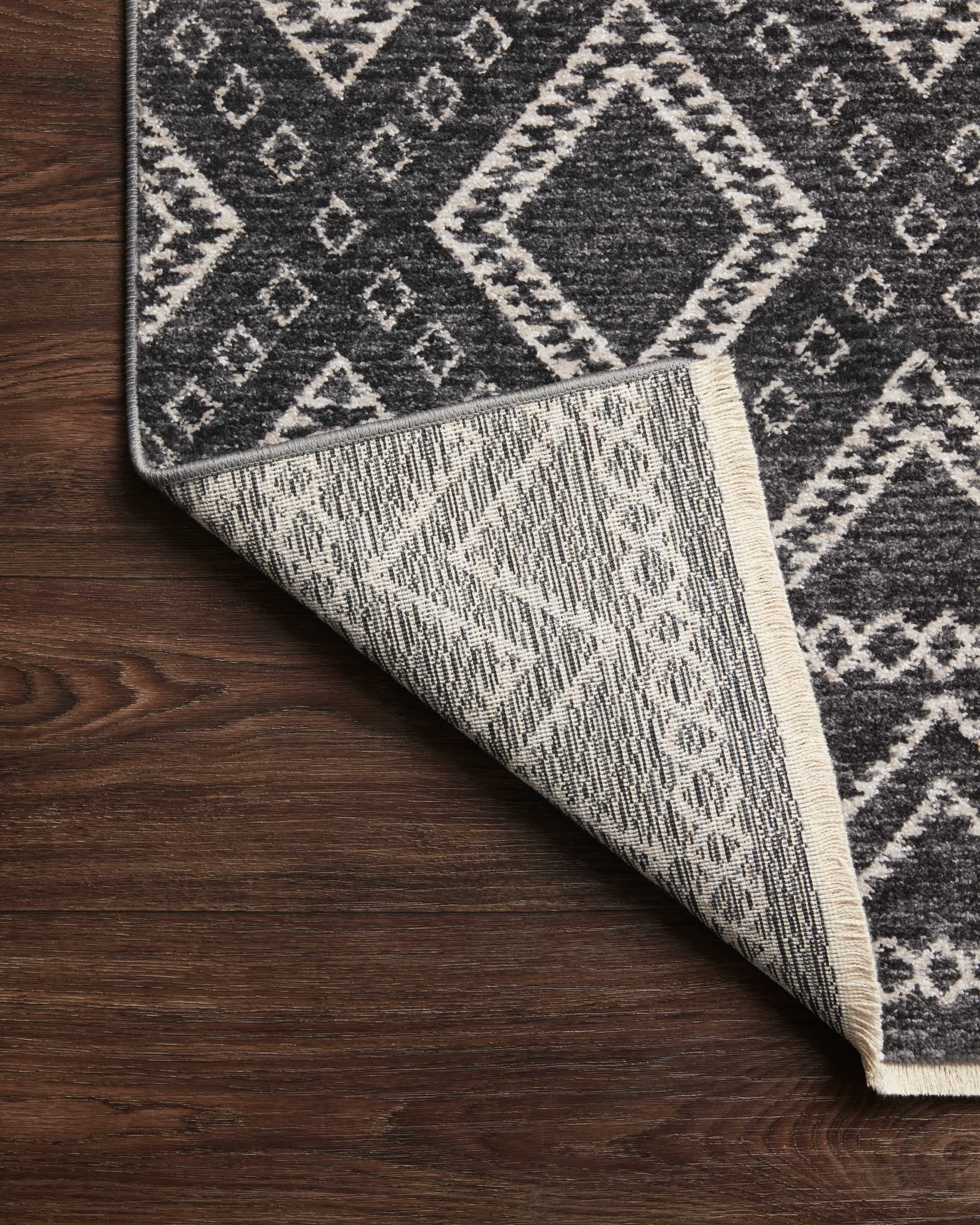 Loloi Vance Charcoal / Dove 2'-7" x 10'-0" Runner Rug