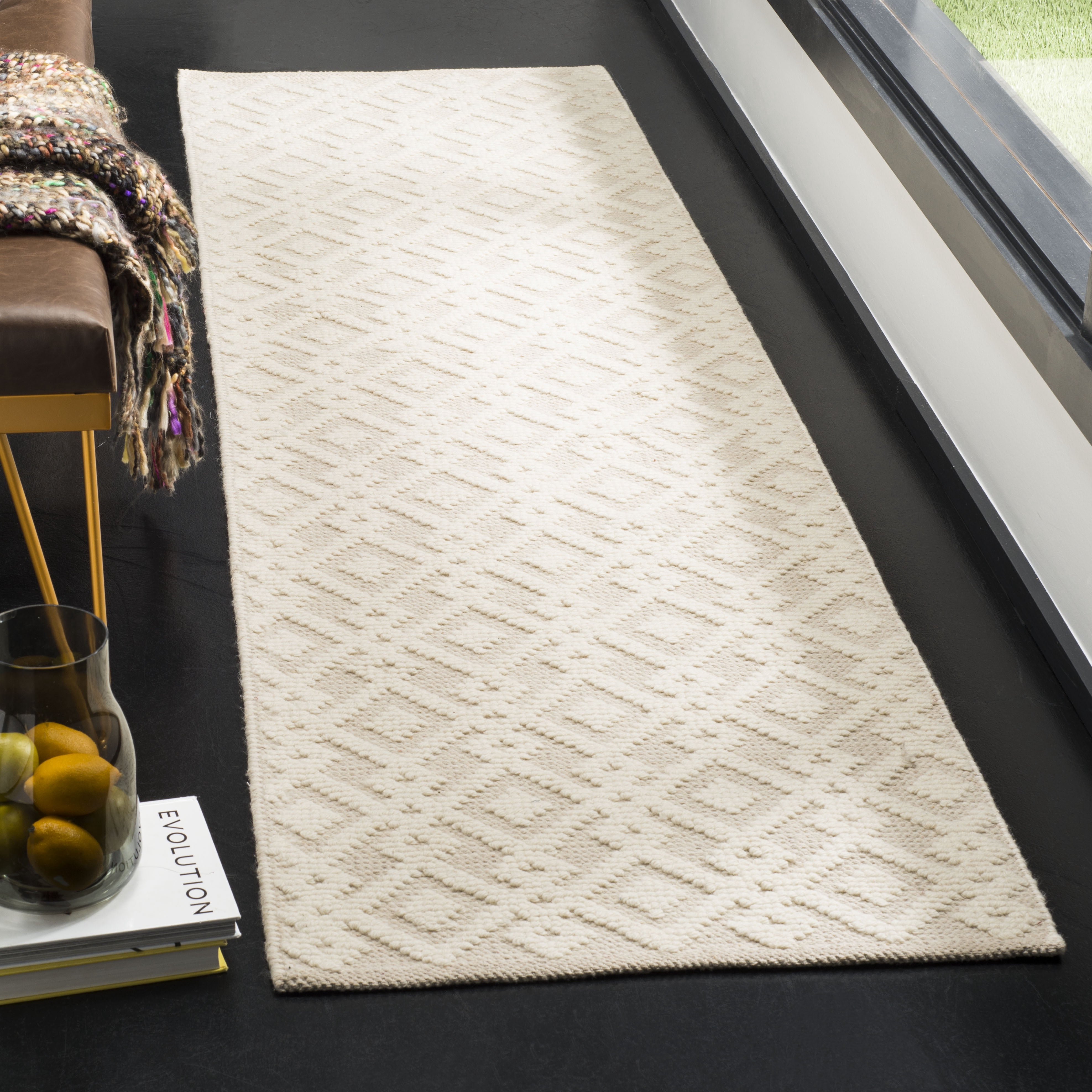 SAFAVIEH Vermont Simone Geometric Runner, 2'3" x 12', Ivory