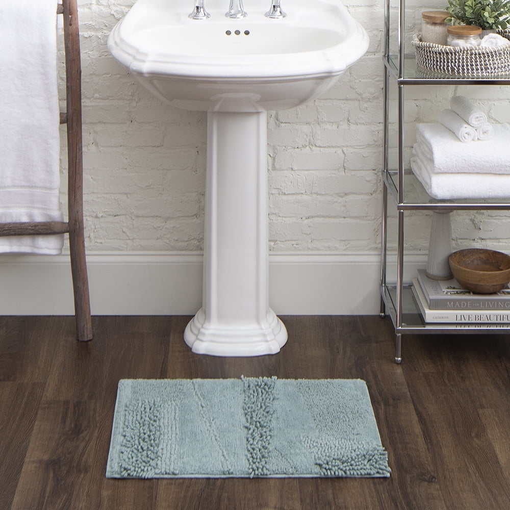 Mohawk Home Plush Cotton Fade/Stain Resistant Non-slip Machine Washable Bath Mat, Glacier, 1' 9" x 2' 10"