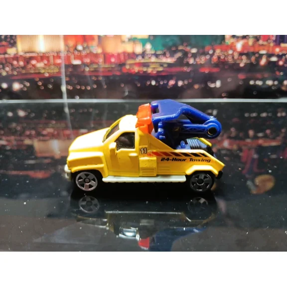 Matchbox Wrecker Truck New York Die Cast Yellow China