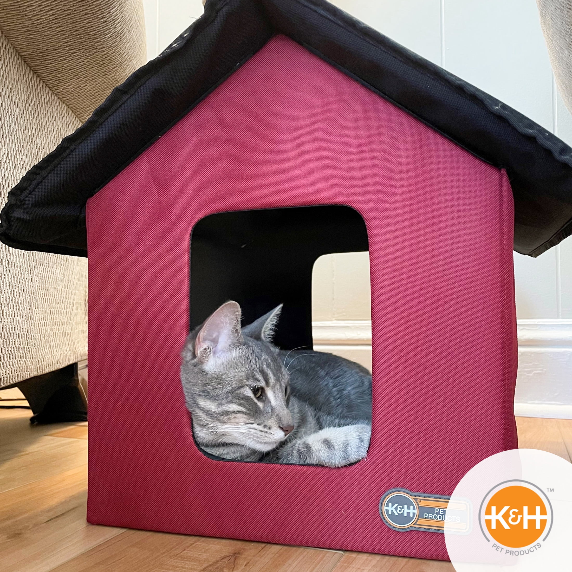 K&H Outdoor Kitty House (Unheated) Barn, Red/Black, 18" x 22" x 17"