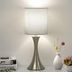 thumbnail image 2 of Lámpara de mesa con  táctil de 3 vías, lámpara de mesita de noche regulable con base de metal, moderna lámpara de mesita de noche elegante con pantalla gris, lámpara de mesa auxiliar simple, 2 of 10