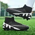 thumbnail image 4 of Botas de fútbol profesionales de alta calidad para hombre, zapatos de entrenamiento de fútbol, zapatillas de deporte con tacos para exteriores, hierba ultraligera Unisex, 4 of 5