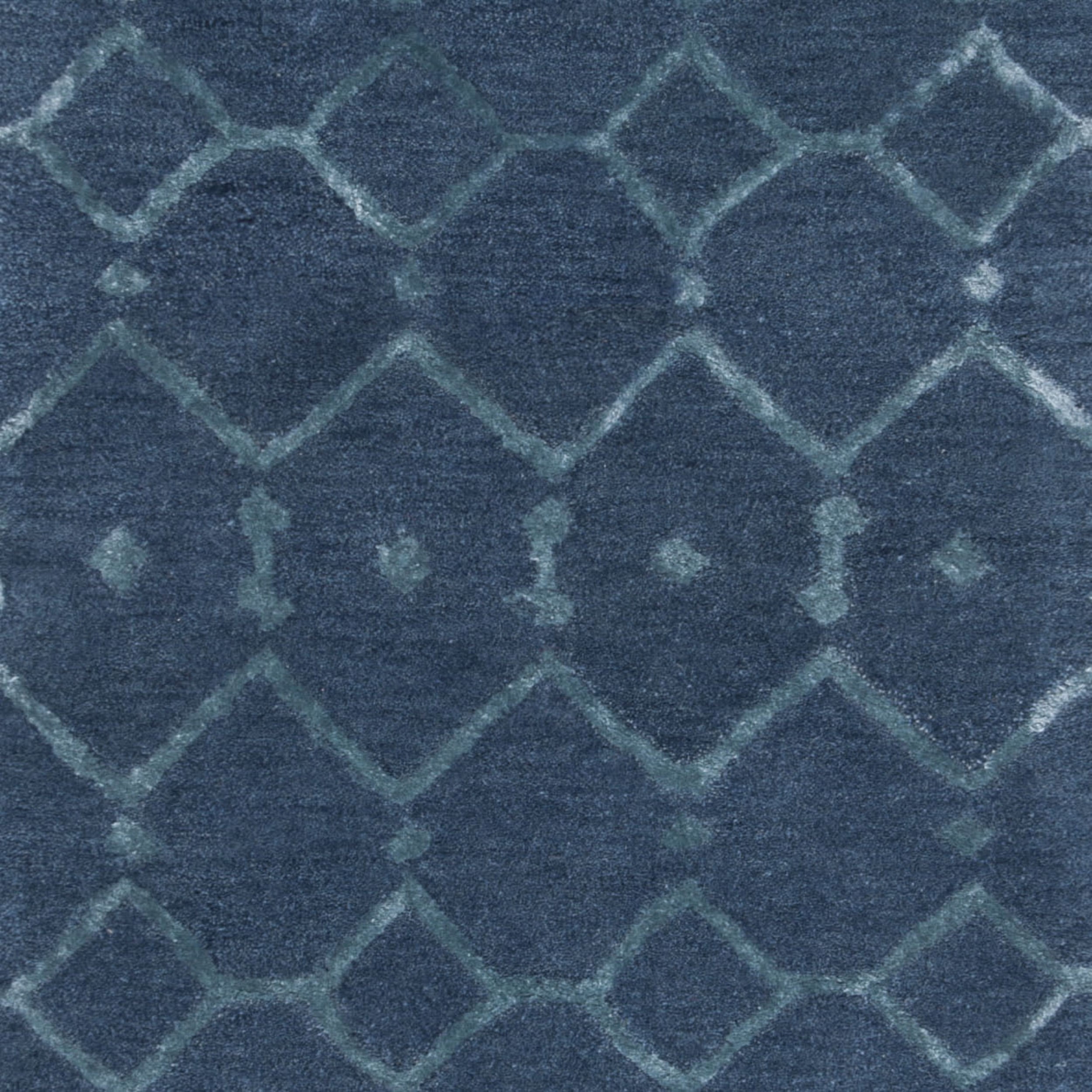 SAFAVIEH Himalaya Darin Geometric Wool Runner Rug, Navy/Silver, 2'3" x 8'