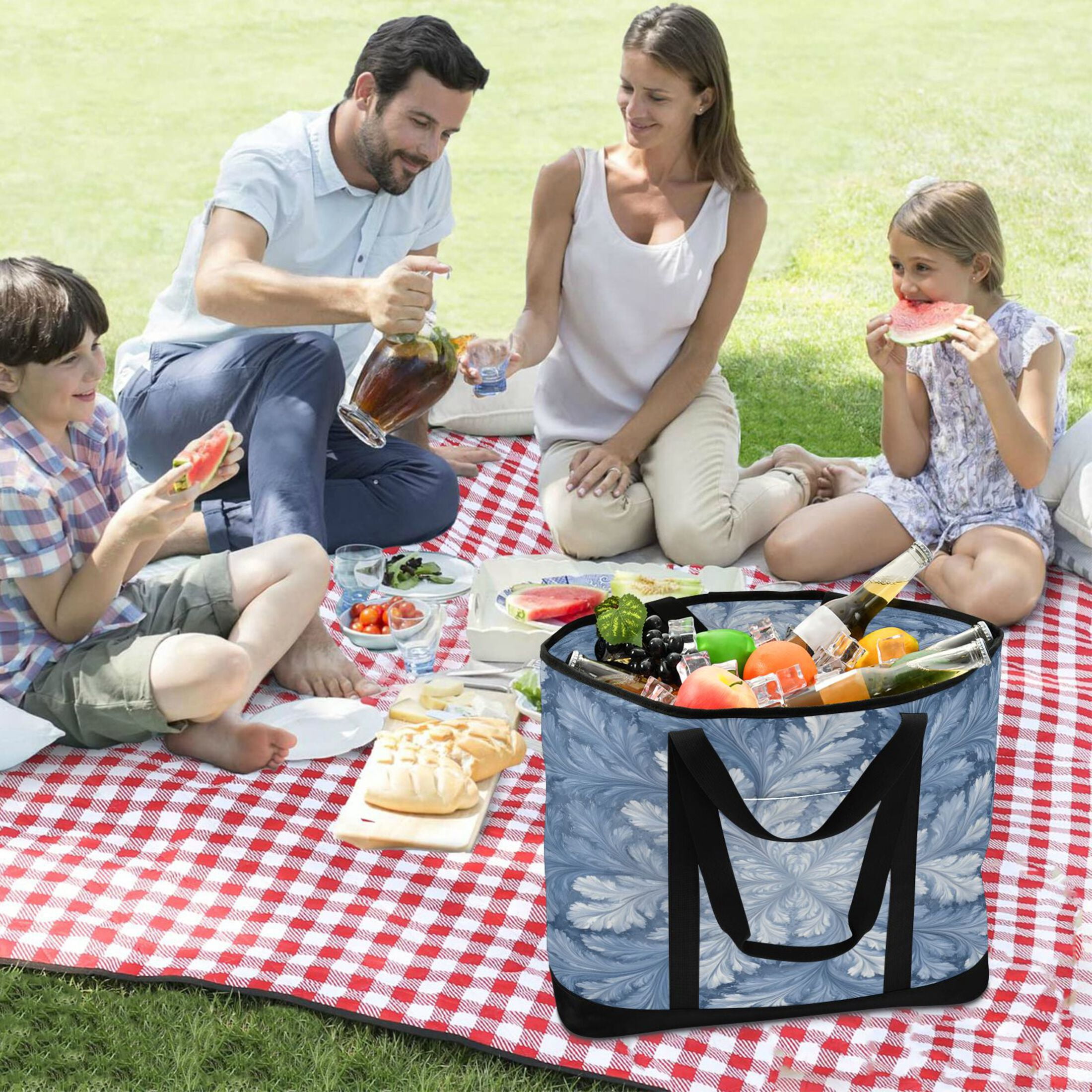 Extra-Large Wide Opening Design Capacity Hand-Held Ice Pack Thickened Insulation Layer For Long-Lasting Cold Retention For Outdoor Shopping Picnics And Camping White and Silver Fractal Design