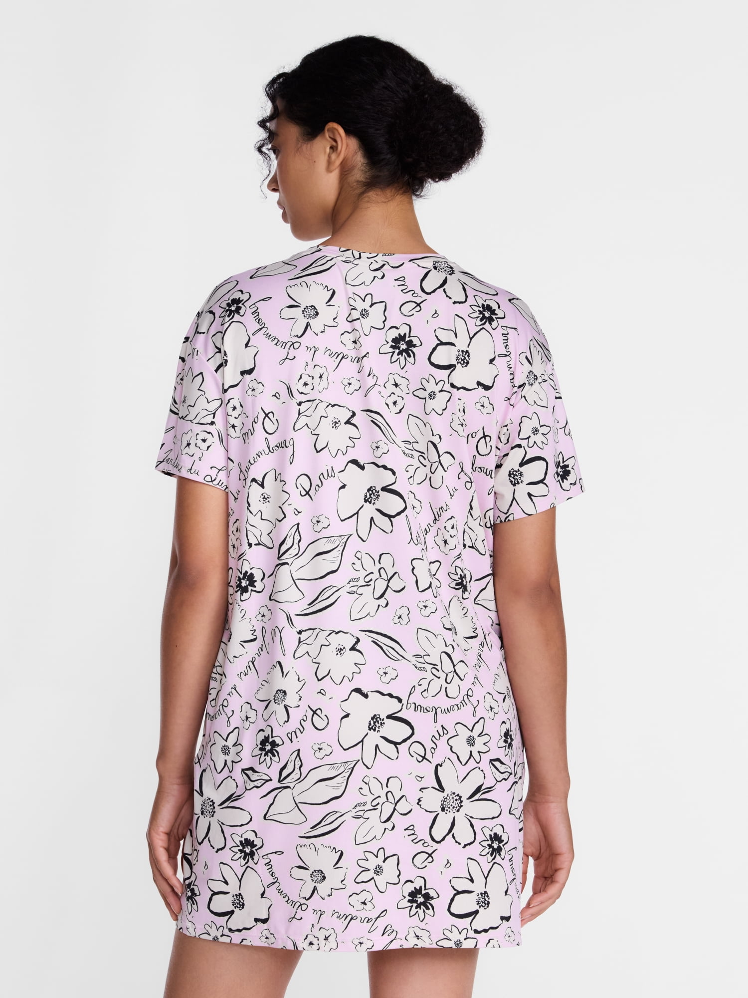 Joyspun Women’s Dreamy Soft Collection Short Sleeve Sleep Shirt, Sizes S/M to 2X/3X
