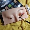 thumbnail image 2 of Tablero de práctica de silicona Modelo de cara reutilizable Cara realista Maquillaje de ojos Pintura facial para practicar para Zulema Tablero de práctica, 2 of 8