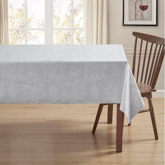 Serafina Home Holiday Christmas Vinyl Tablecloth with Flannel Backing: Tablecloth Reusable (Snowflake, 52" x 70")