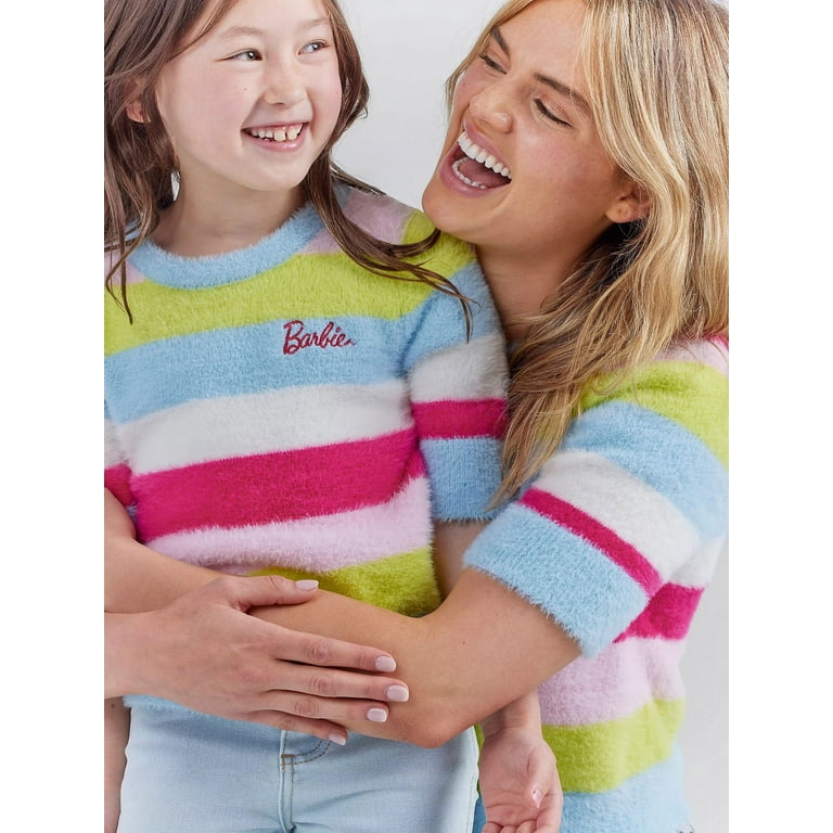 Fuzzy sweater girl sale