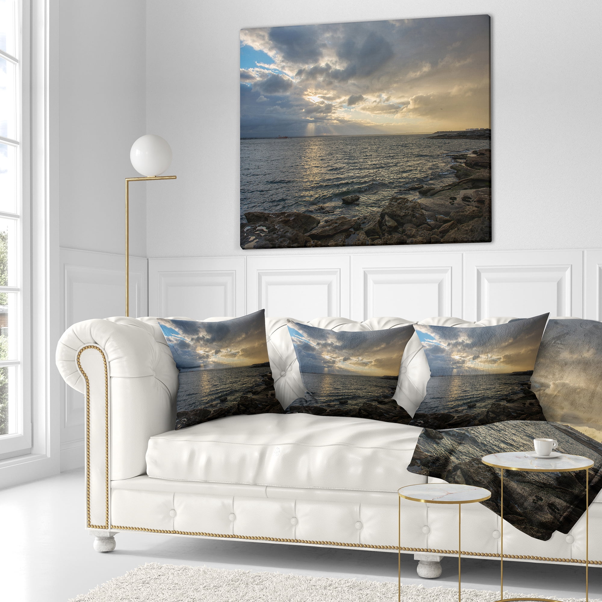 Designart Cloudy Australian Seashore in Sydney - Seashore Throw Pillow - 18x18