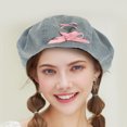 thumbnail image 1 of unbranded Boina De Mezclilla Con Detalle De Rosa Para Mujer Estilo Artístico Y Cómodo Para Días Casuales, 1 of 6