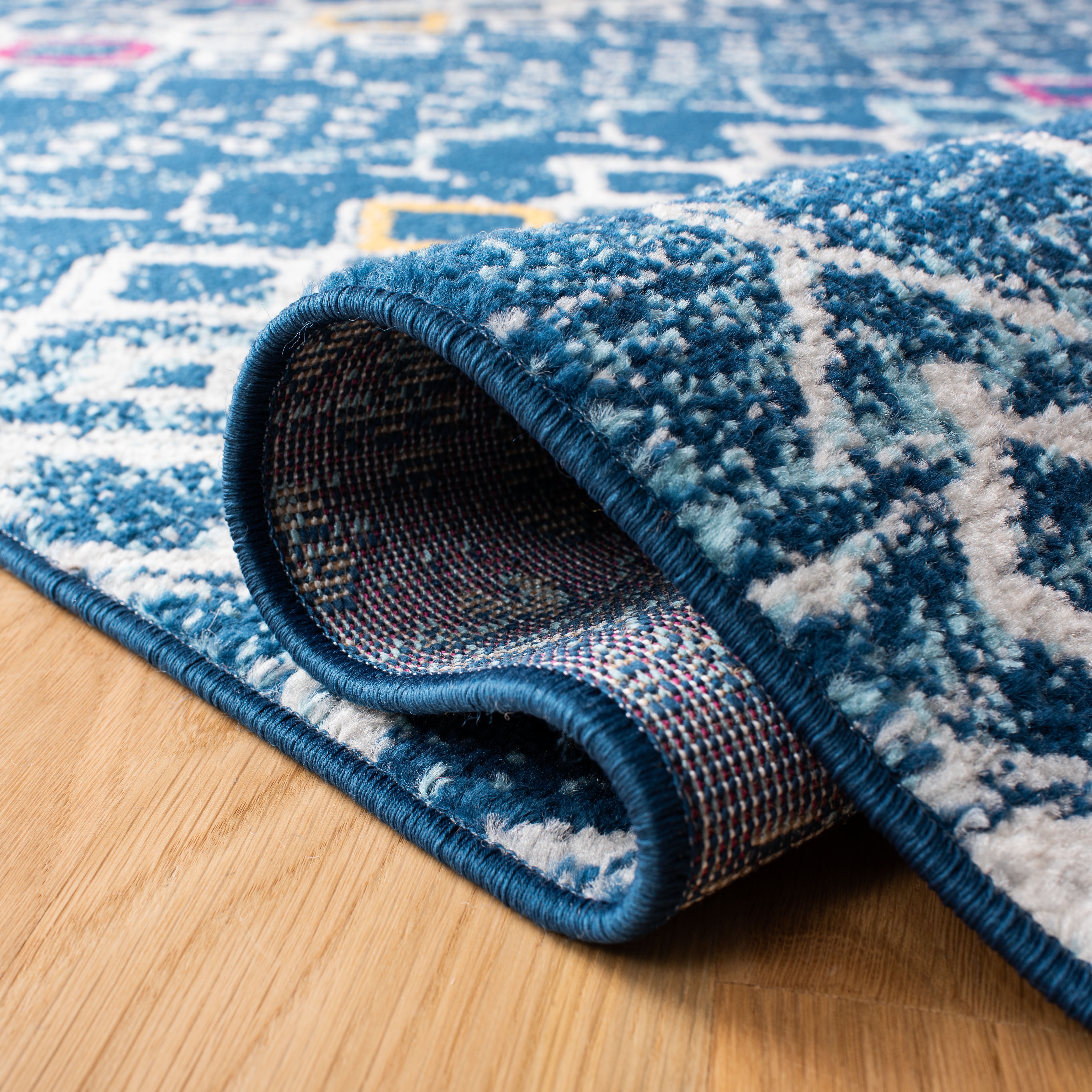 Safavieh Amsterdam Gladwin Geometric Area Rug, Navy/Turquoise, 5'1" x 5'1" Round