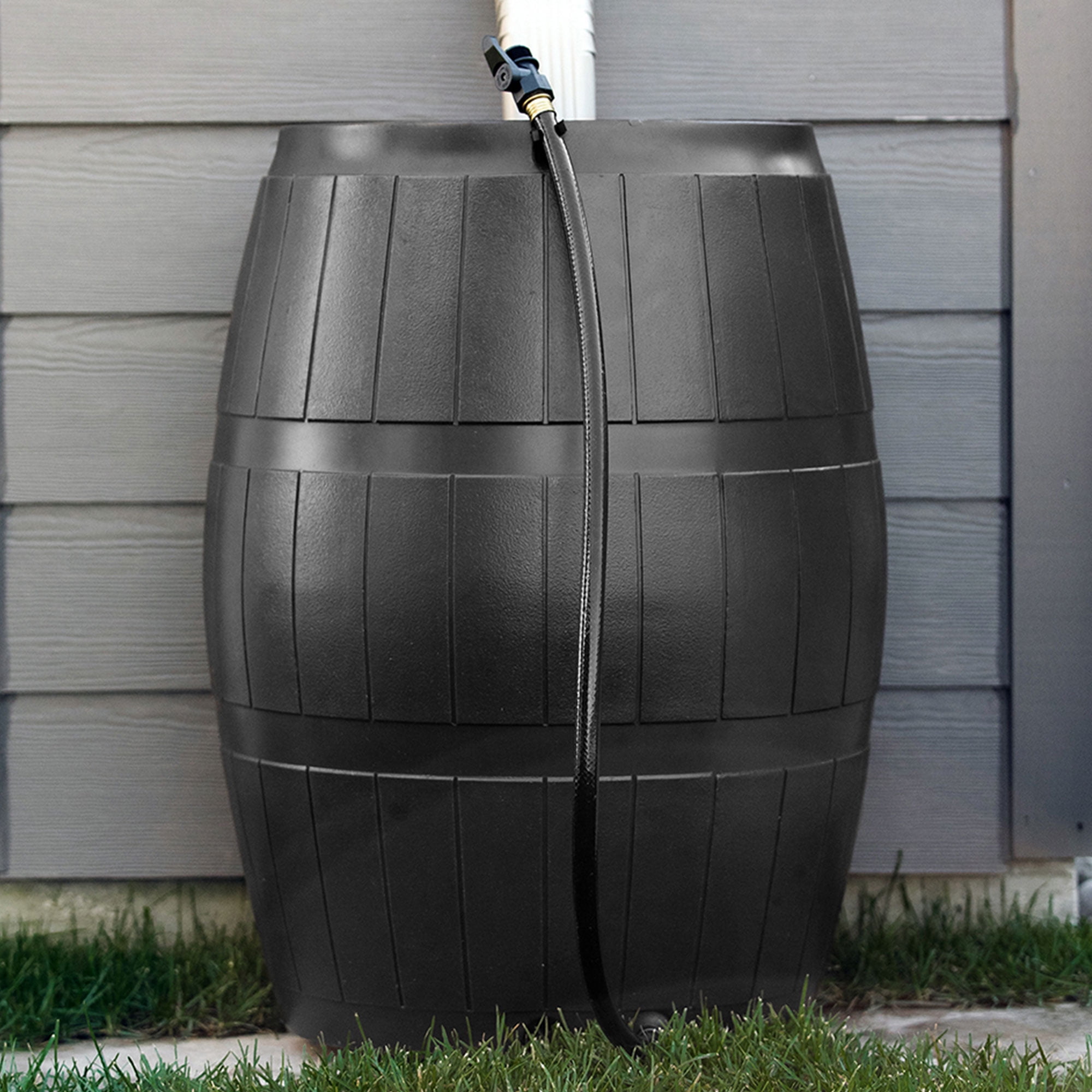 FCMP Outdoor RC4000 50 Gallon Outdoor Rain Water Catcher Barrel, Black