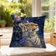 thumbnail image 4 of Funda de almohada con estampado de animales, diseño floral azul | 45 x 45 cm, decoración para sofá o dormitorio | Funda de cojín de nailon y elastano para interior y exterior, ideal para Navidad,, 4 of 6