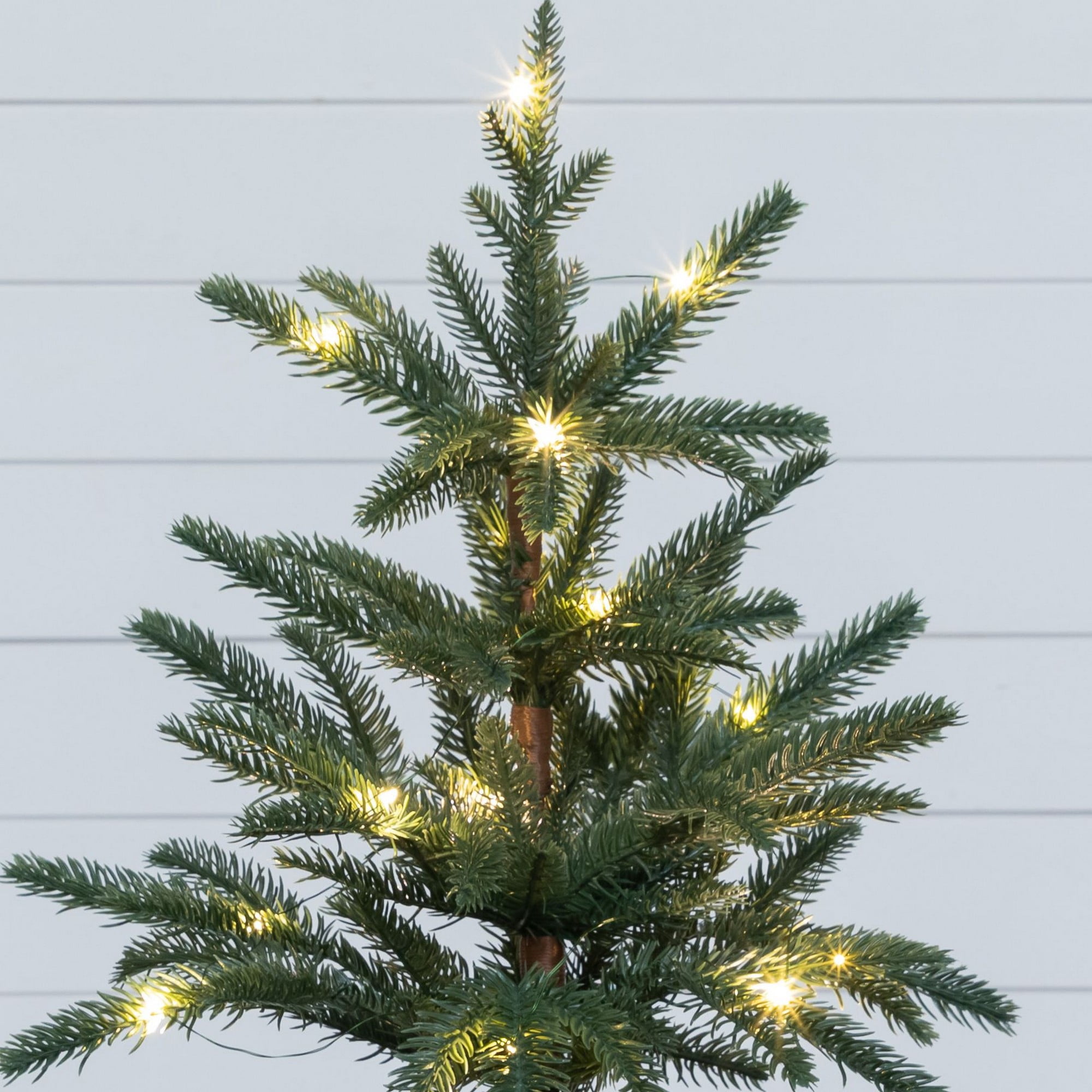 18in. Pre-Lit Artificial Christmas Tree with 15 LED Lights