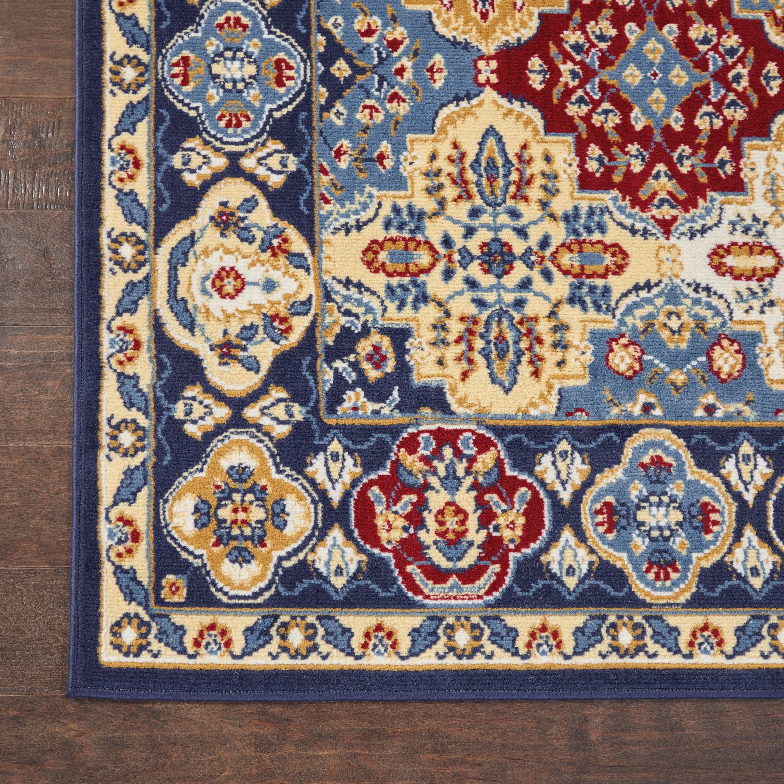 Nourison Grafix Persian Multicolor 2' x 4' Area Rug, (2x4)