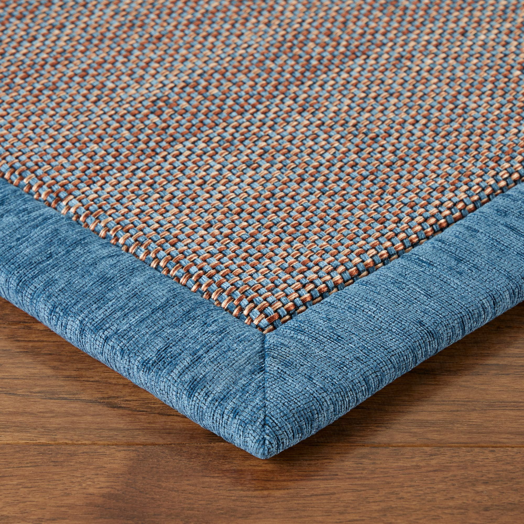 Brookstone Gentle Step Decorative Modern Textured Accent Rug, Blue, 20"x31"