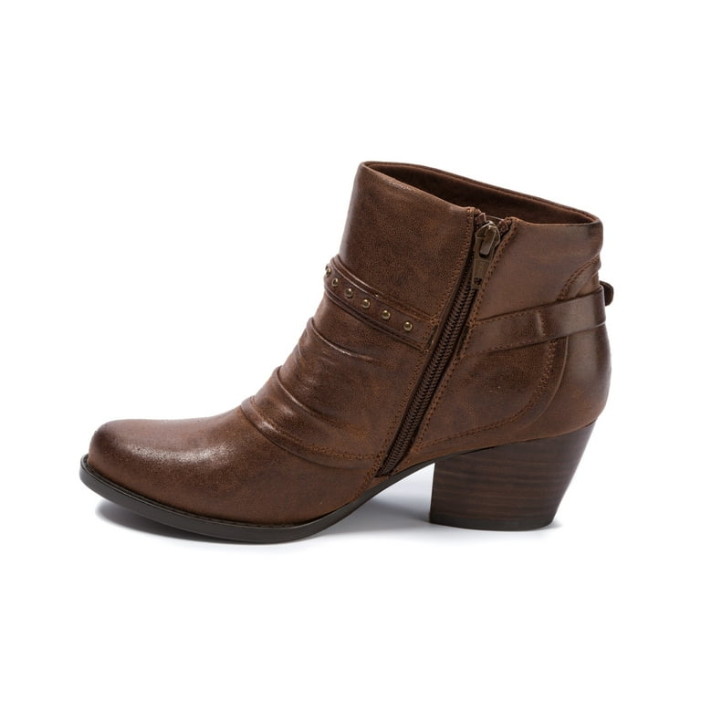 Bare traps sales season ankle booties