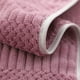 thumbnail image 2 of Toalla de baño de poliéster coral de alta densidad | 70 x 140 cm, suave y muy absorbente | Toalla de ducha de secado rápido para baño, spa y gimnasio, 2 of 2