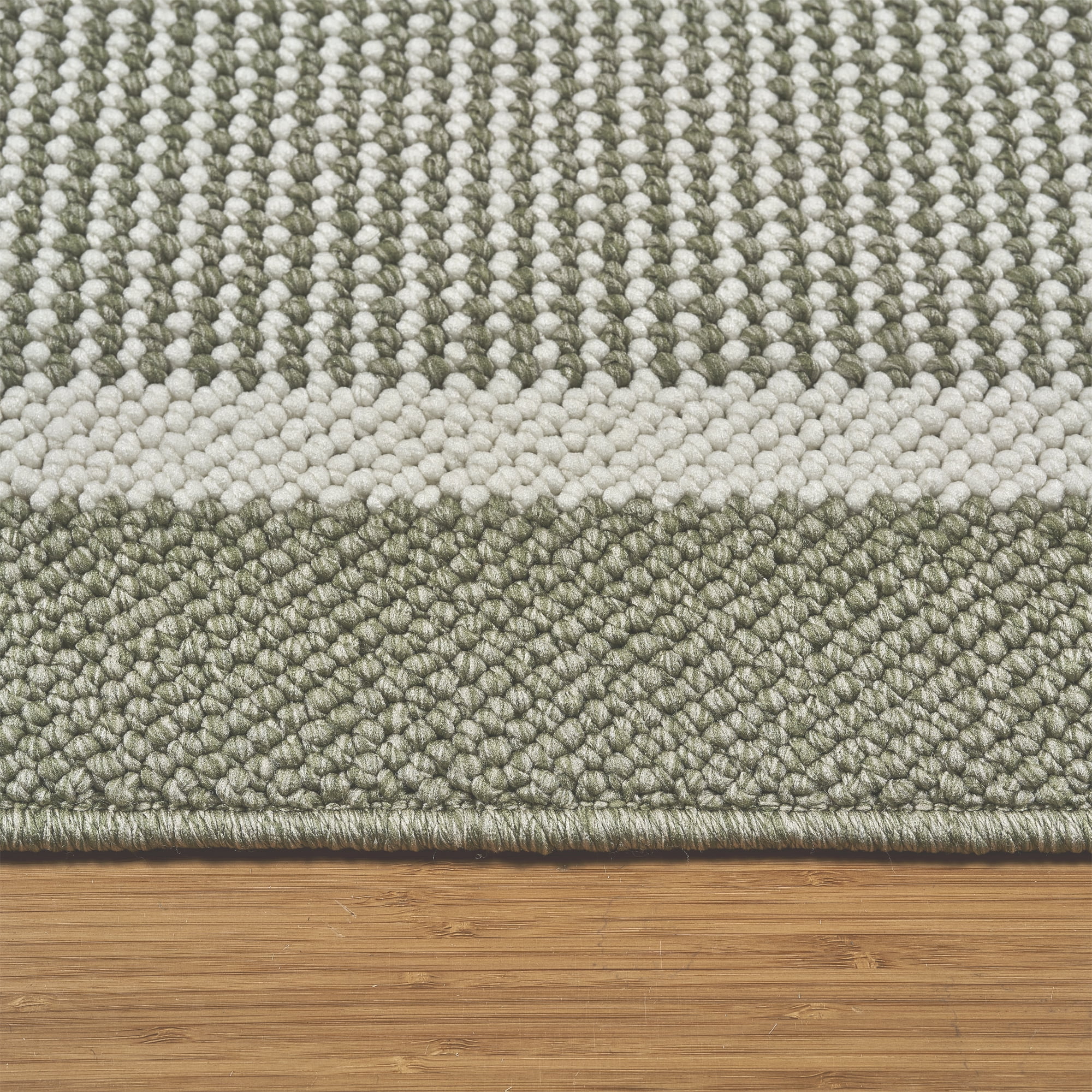 HGTV Soft Weave Mari Modern/ Contemporary Solid Color Sage Area Rug, 8x10