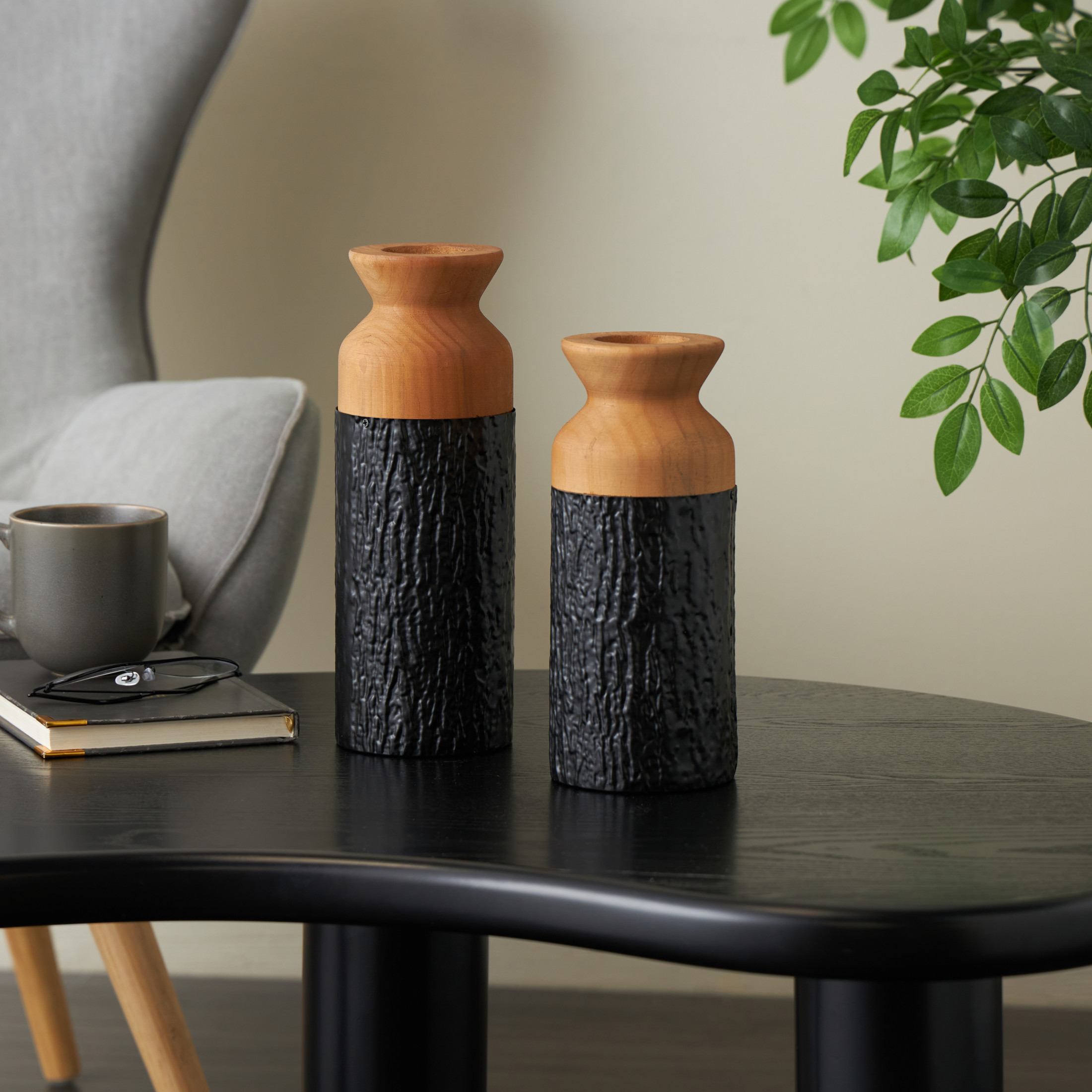 DecMode 11", 10"H Abstract Textured Color Block Black Metal Vase with Brown Wood Tops, Set of 2