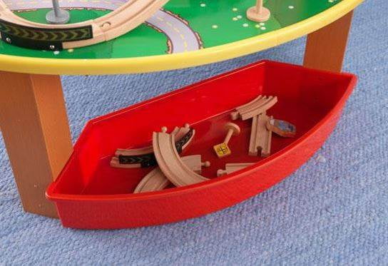 kidkraft city explorer's train set and table