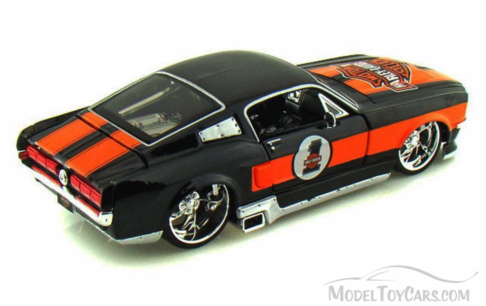 118 Maisto Special Edition 1967 Ford Mustang Fastback In Metallic Green