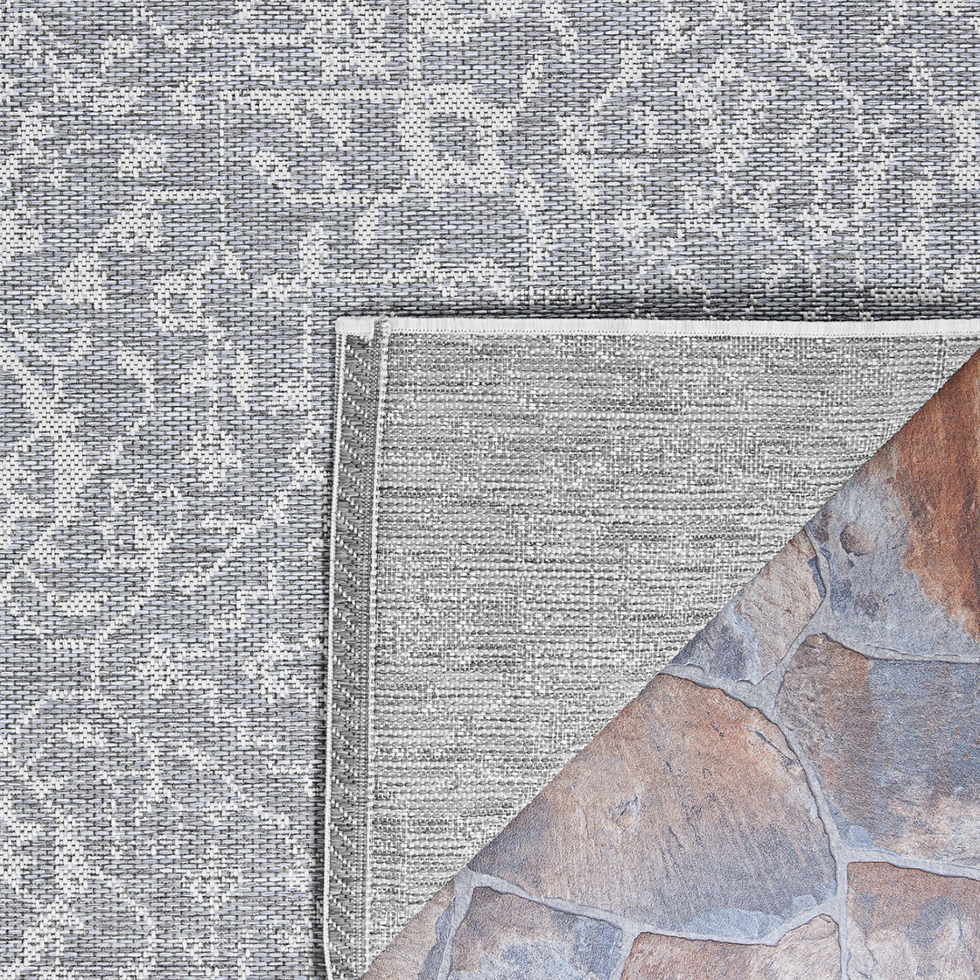 8.5' x 13' Gray and Ivory Geometric Rectangular Outdoor Area Throw Rug