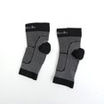 thumbnail image 2 of Calcetines de compresión para fascitis plantar para hombres y mujeres (3 pares). Las fundas ortopédicas para los pies con soporte para el arco/tobillo reducen la hinchazón y el dolor y la recuperació, 2 of 5