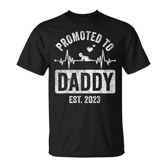 SR Promoted To Daddy Est 2023 First Time New Dad Fathers Day T-shirt