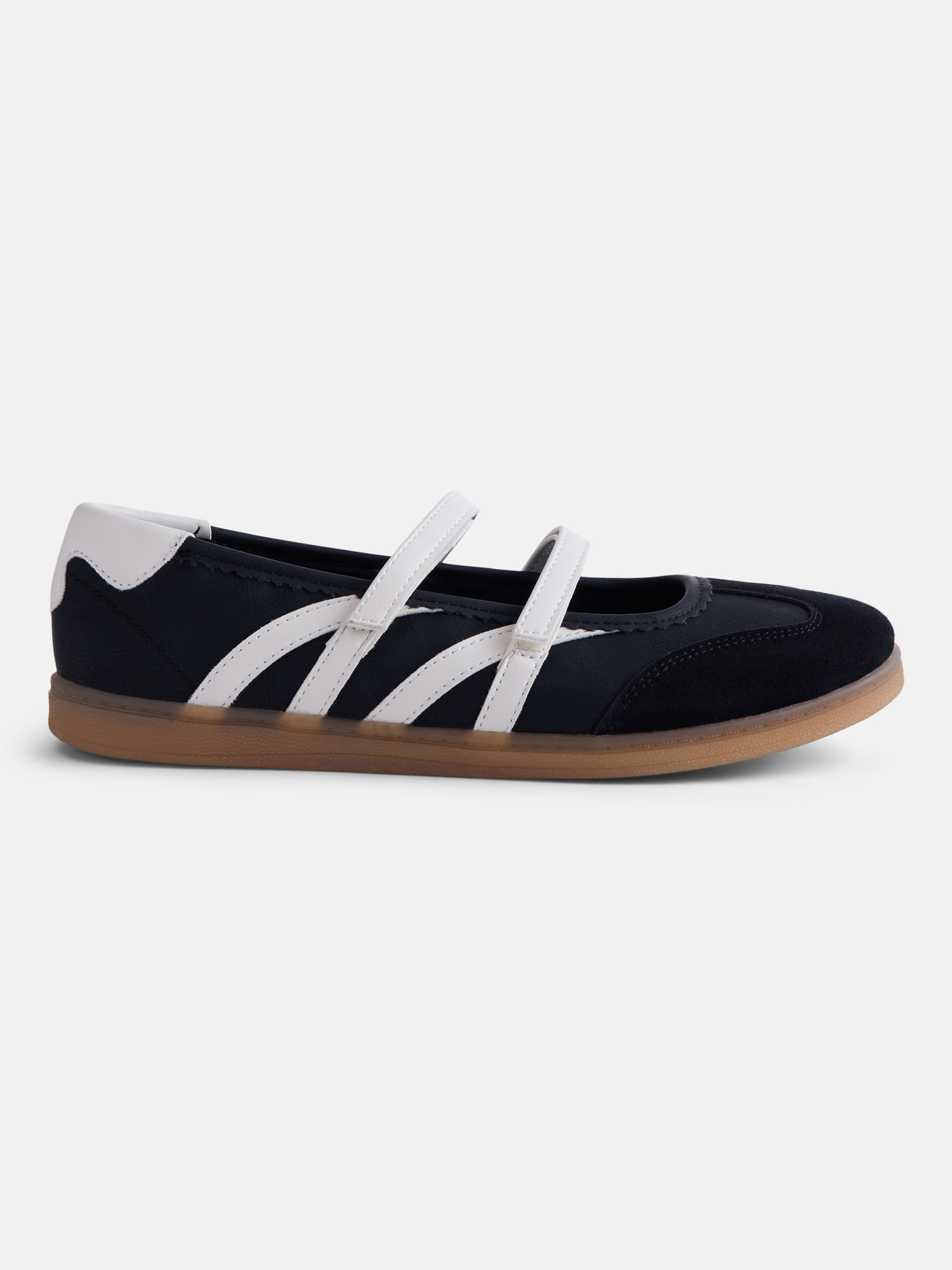 No Boundaries Women’s Strappy Ballet Sneakers