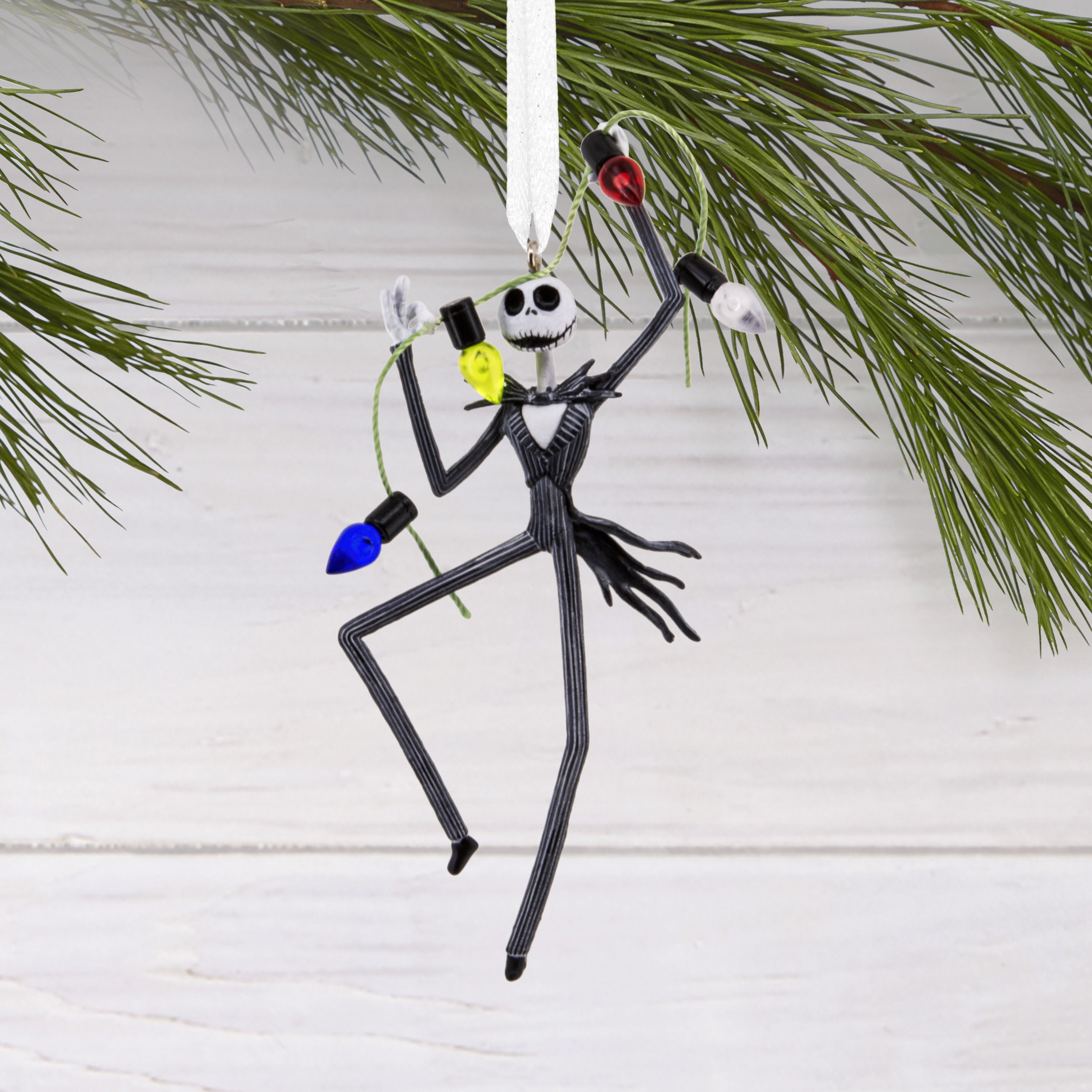 Hallmark Christmas Ornament (Disney Jack Skellington String Light), 1 Count