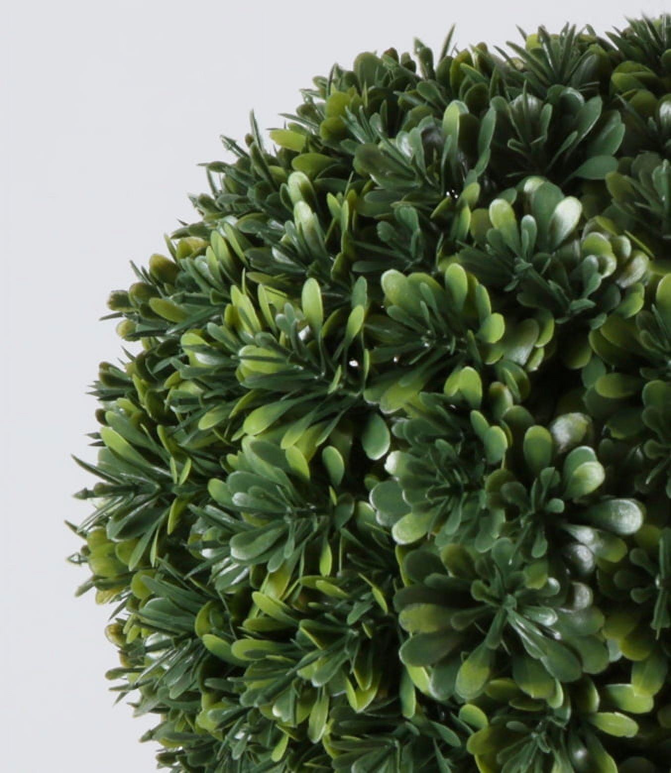 Better Homes & Gardens Artificial Box...