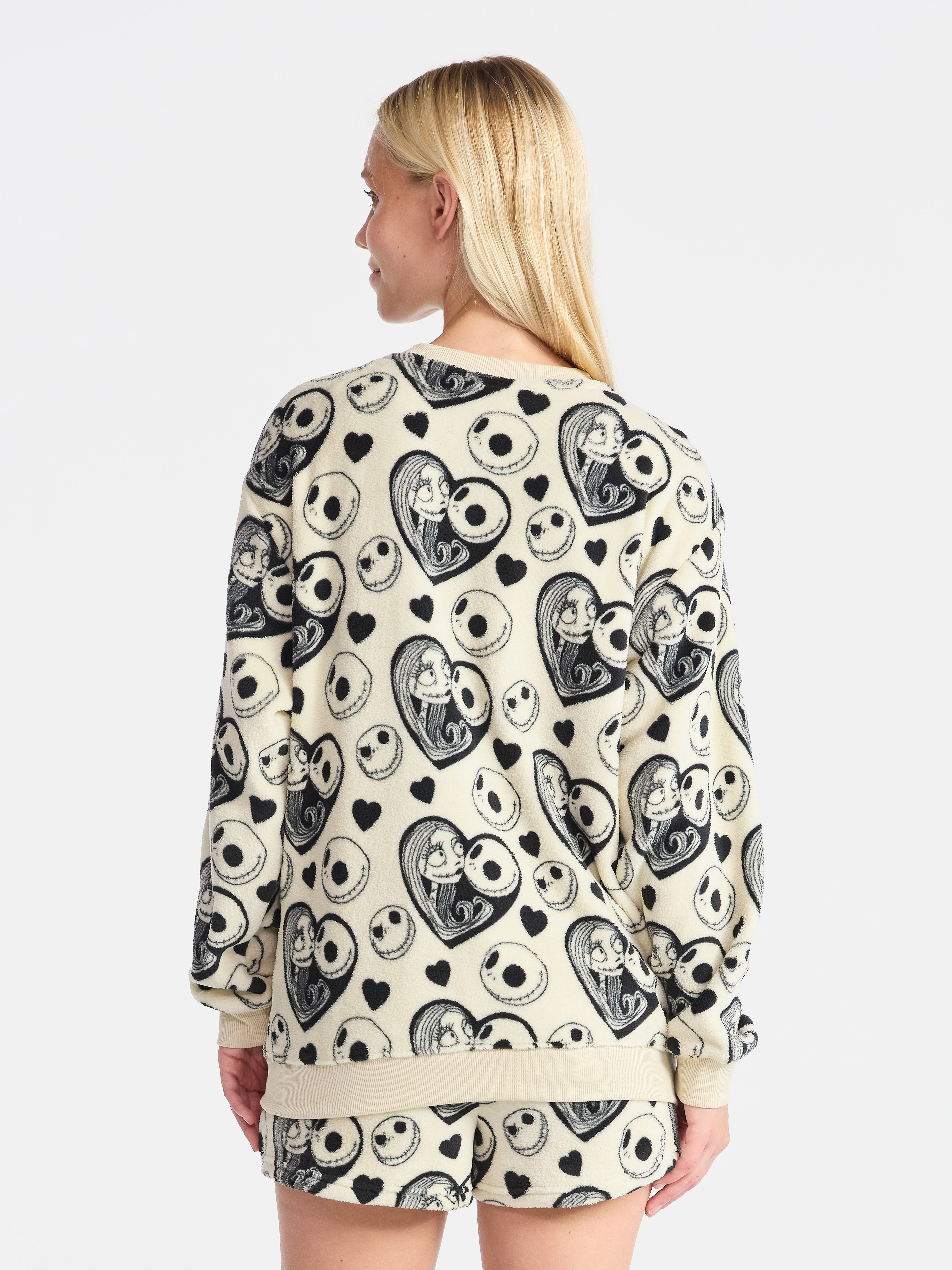 Nightmare Before Christmas Women’s Graphic Print Crewneck Sweatshirt with Long Sleeves, Sizes XXS-XXL