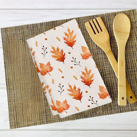 Oioii 23.5x17.7inches Fall Decor Kitchen Towels Dish Towels, Autumn Thanksgiving Pumpkin and Maple Leaf Decorative Hand Towels Holiday Decoration Absorbent Dish Cloths for Home Kitchen Dining