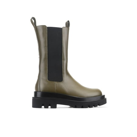 

8 / OLIVE
