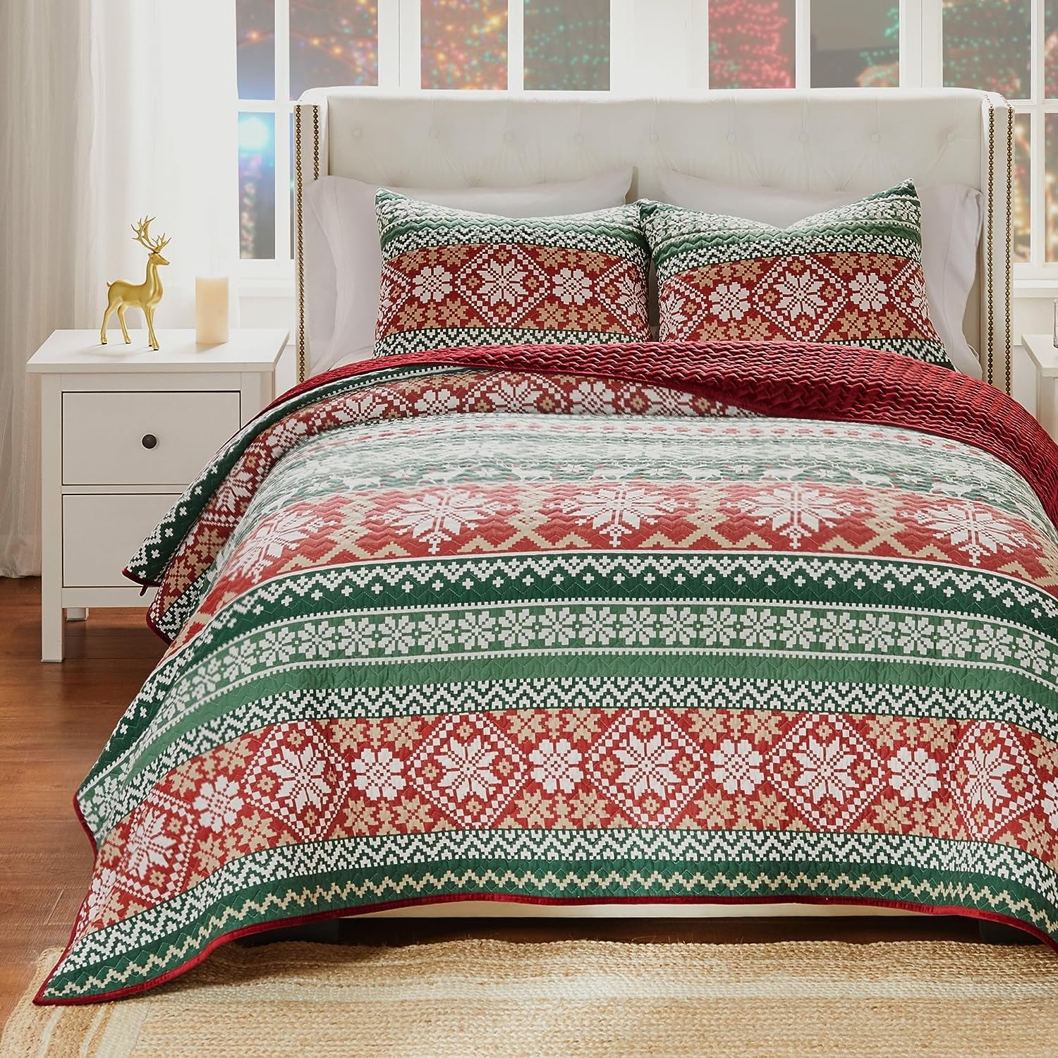 Greenland Home Fashions Fair Isle Reindeer/Snowflake Velvet-Lined Quilt Set, 2-Piece Twin/XL