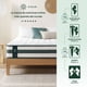 thumbnail image 4 of Zinus Comfort Colchón en Caja King Size con 3 capas de Memory Foam y Resortes Independientes, 30 cm de Altura Total, Aislamiento de Movimiento, Firmeza Media y Transpirable. Certificación CertiPur, 4 of 9
